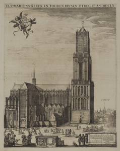 28660 Gezicht op de Domkerk en het Domkerkhof te Utrecht uit het noordwesten, met rechts de Servetstraat en het ...